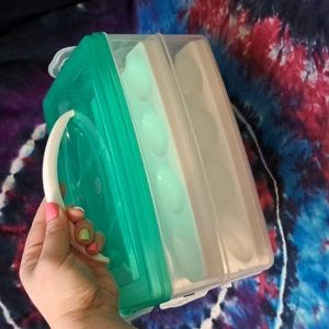 Snapware Deviled Egg Carrier, Snap 'n Stack, 24 Egg Capacity, Green Lid